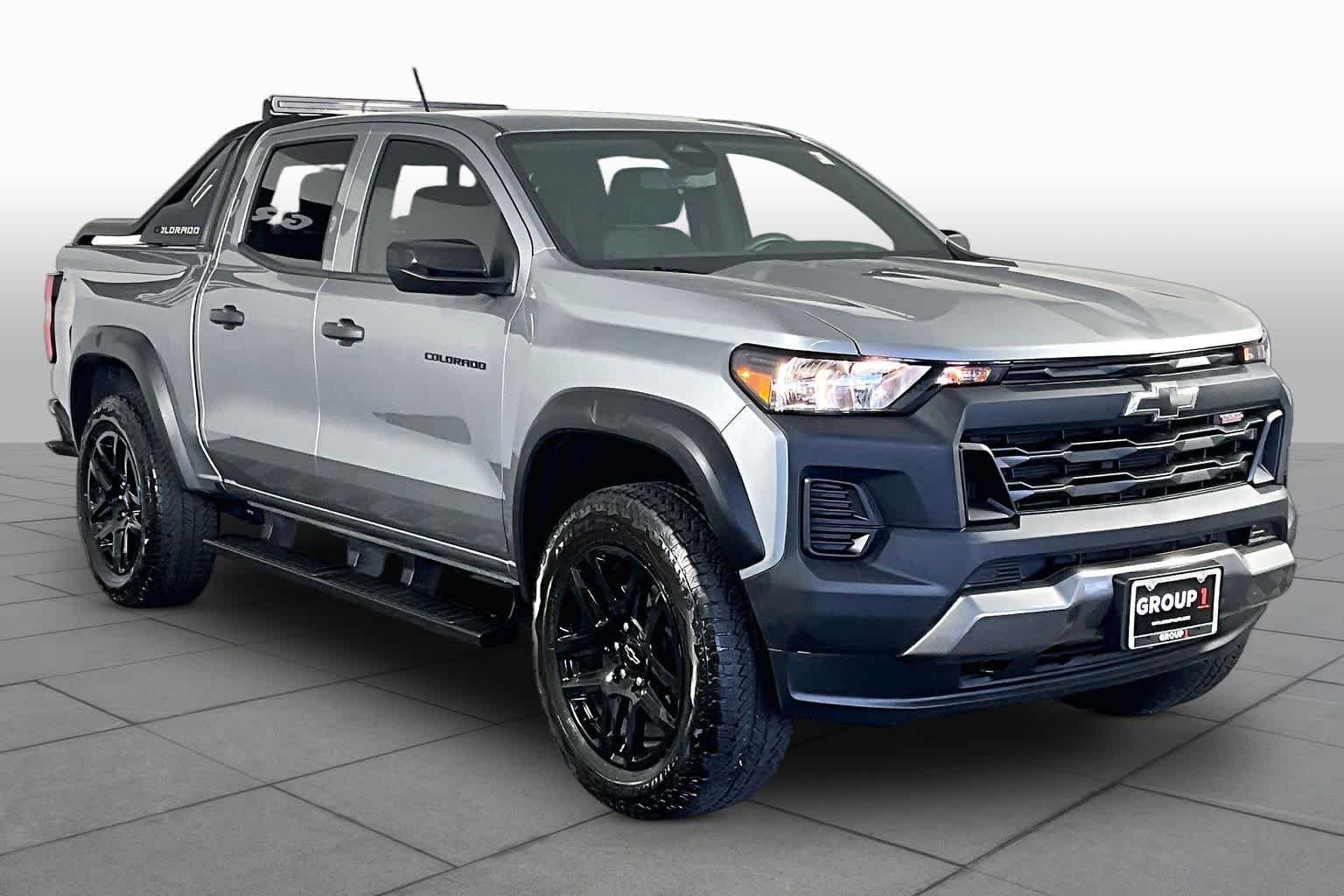 Used 2025 Sterling Gray Metallic Chevrolet 4WD Trail Boss image 3