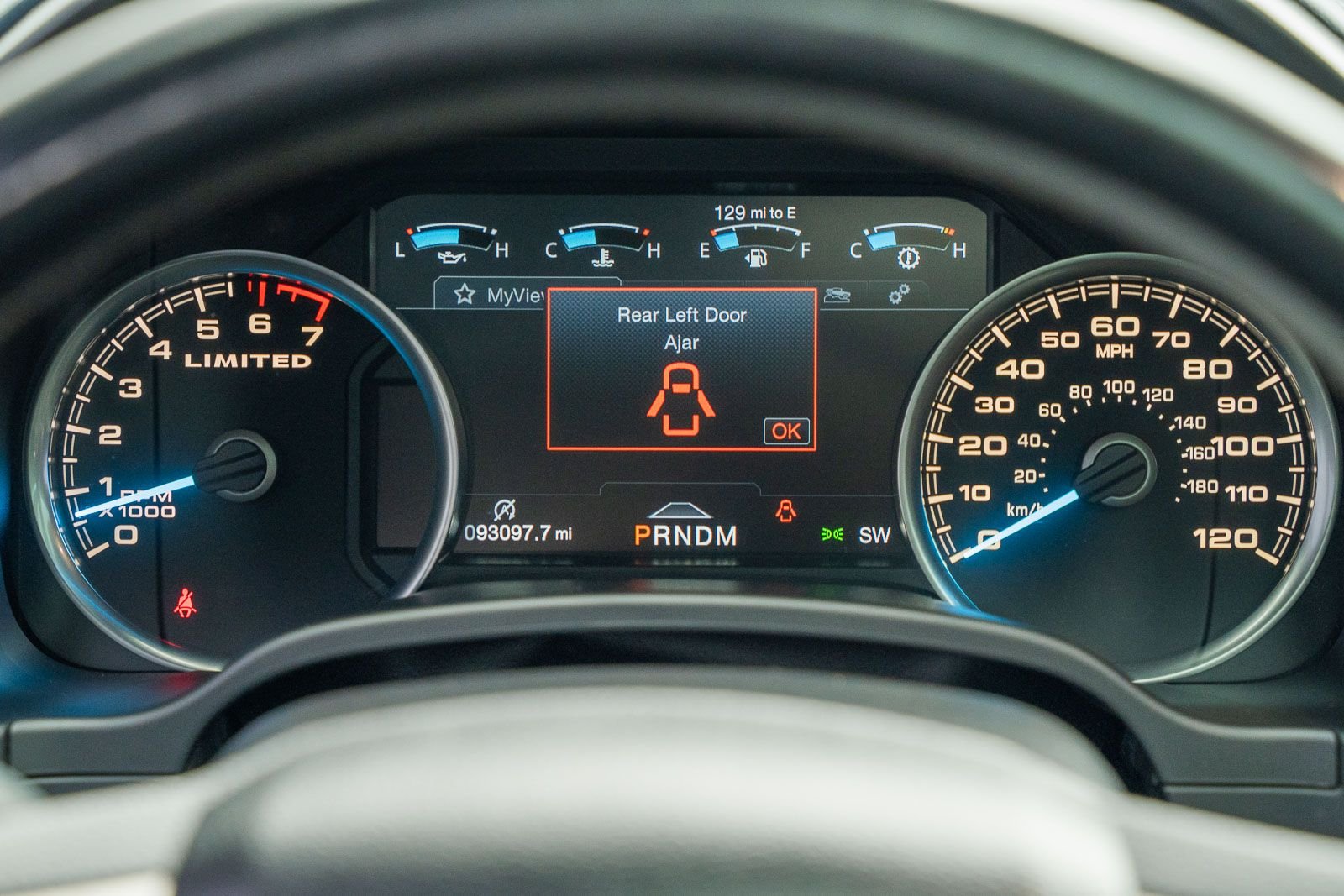 Used 2018 Blue Ford Limited image 41