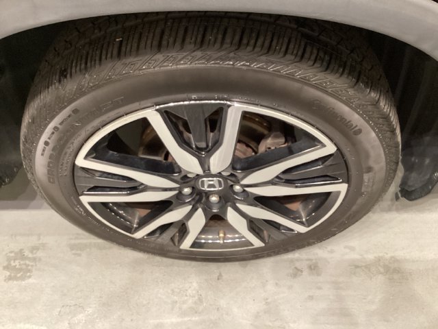 Used 2021  Honda Touring image 29