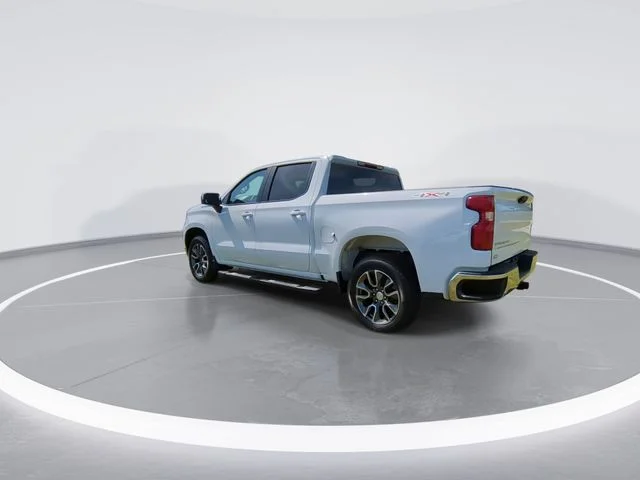 Used 2023 White Chevrolet LT image 6