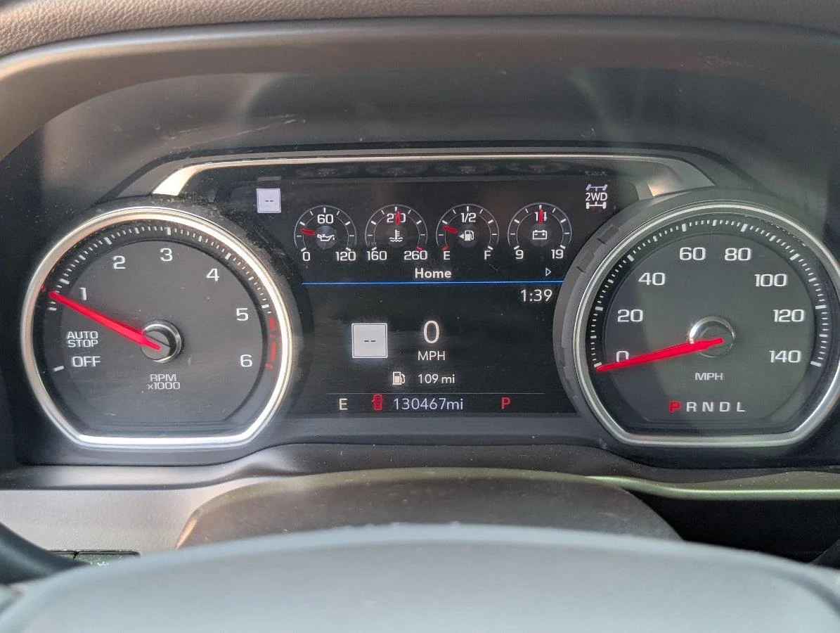 Used 2021 SUMMIT WHITE Chevrolet LTZ image 27