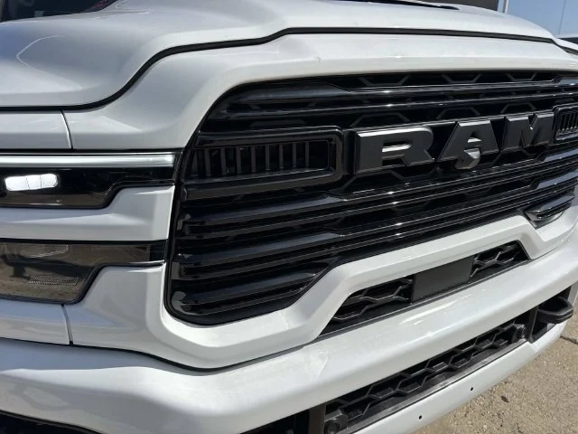 New 2027 Bright White Clear-Coat Exterior Paint RAM Laramie image 5
