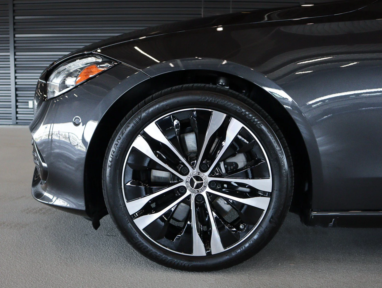 Used 2022 Gray Mercedes-Benz C 300 image 4