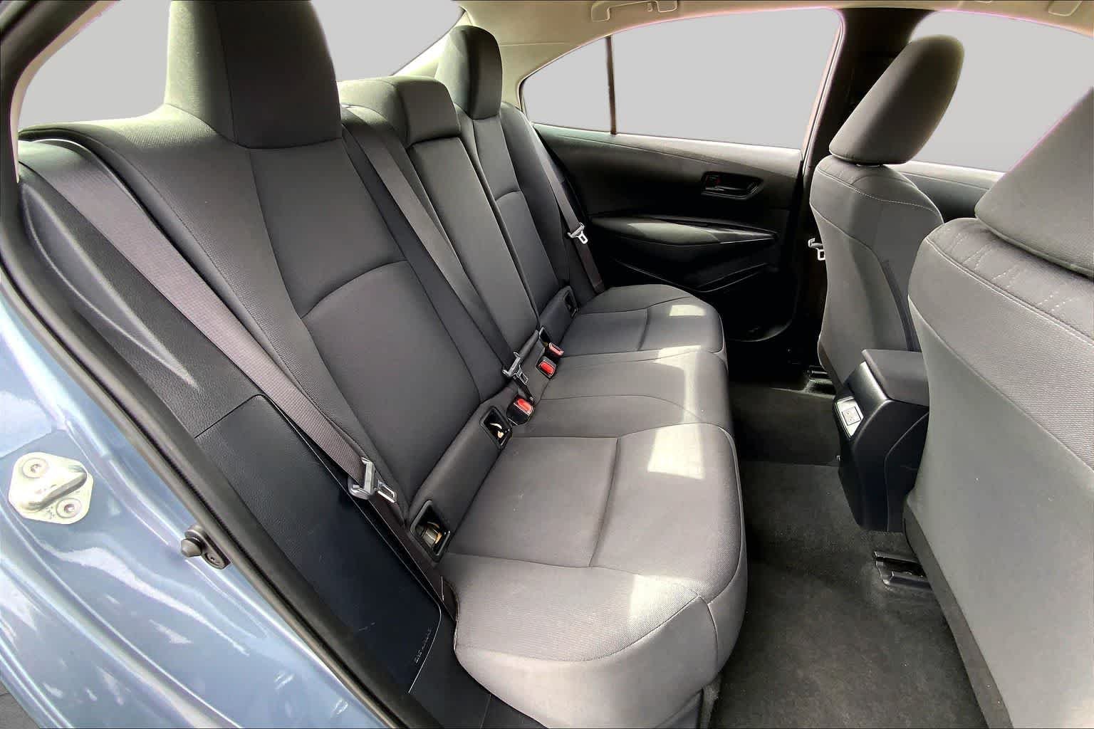 Used 2024 Celestite Toyota LE image 19