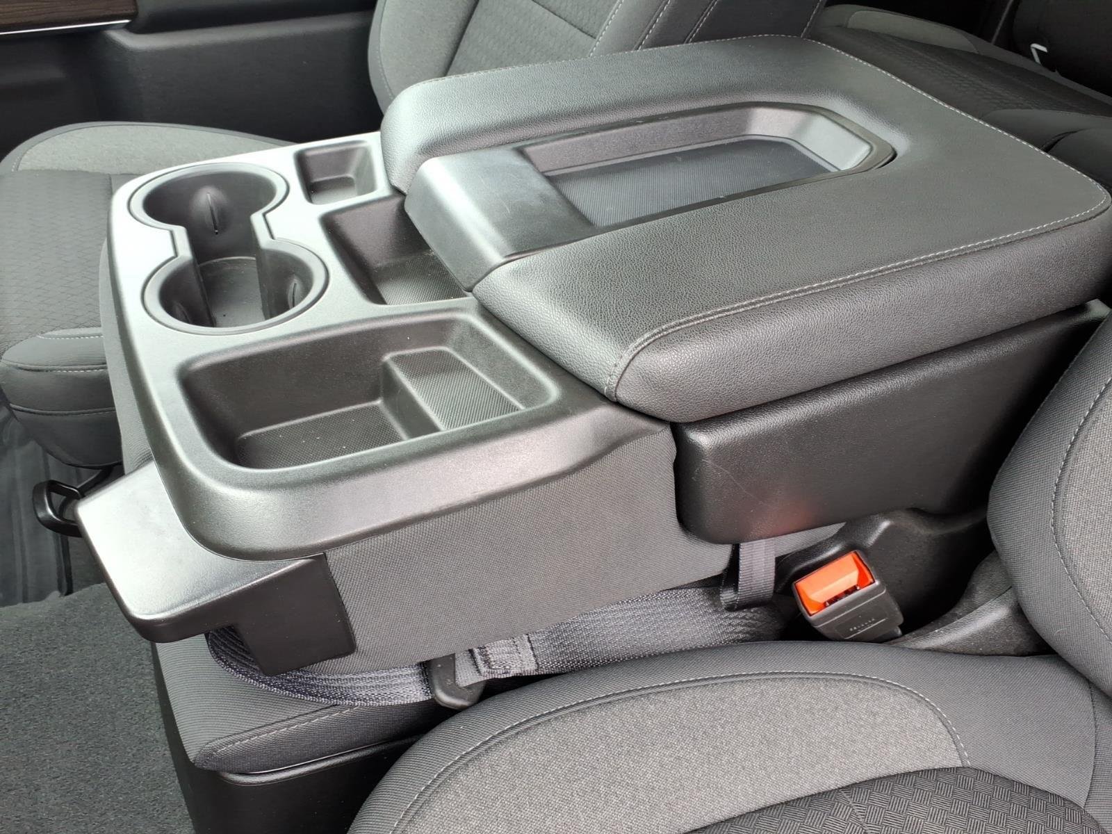 Used 2022 Summit White Chevrolet LT image 22