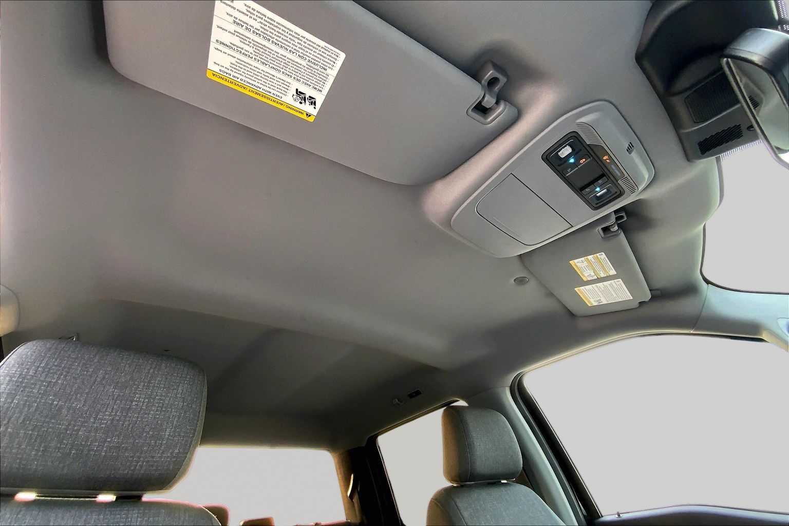 Used 2024 Agate Black Metallic Ford XLT image 14