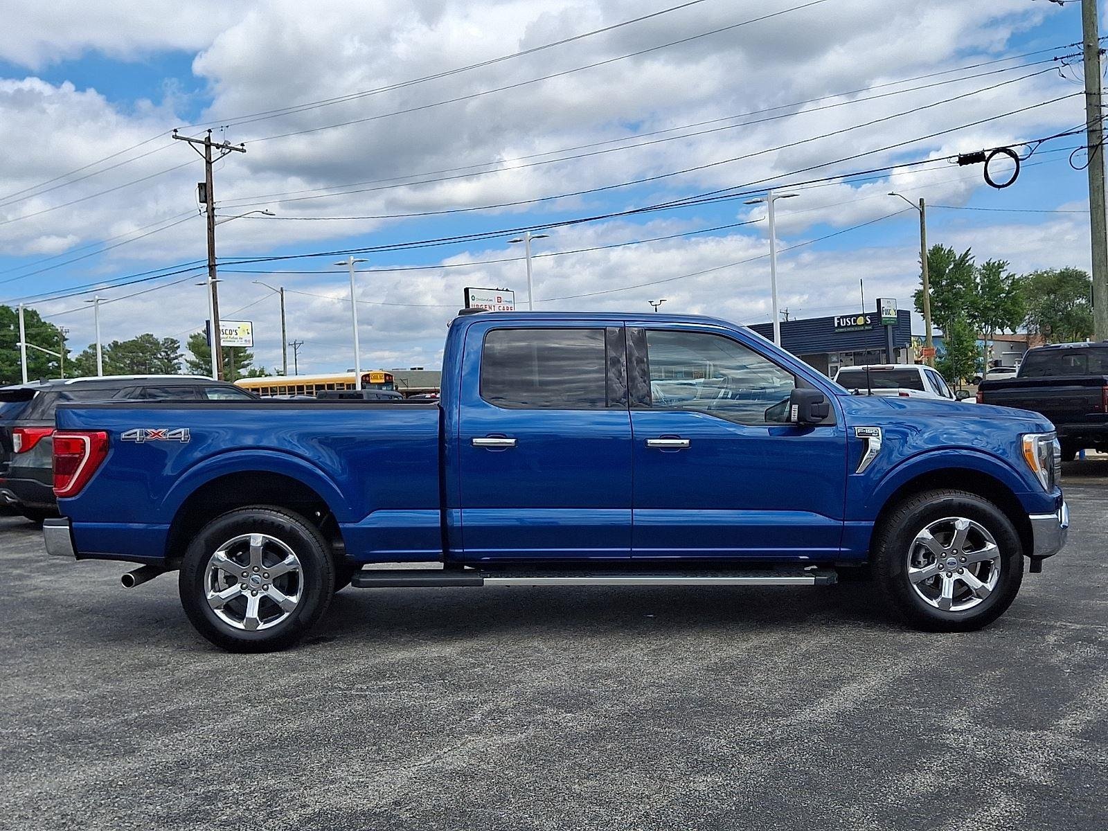 Certified Used 2022 Atlas Blue Ford XLT image 7