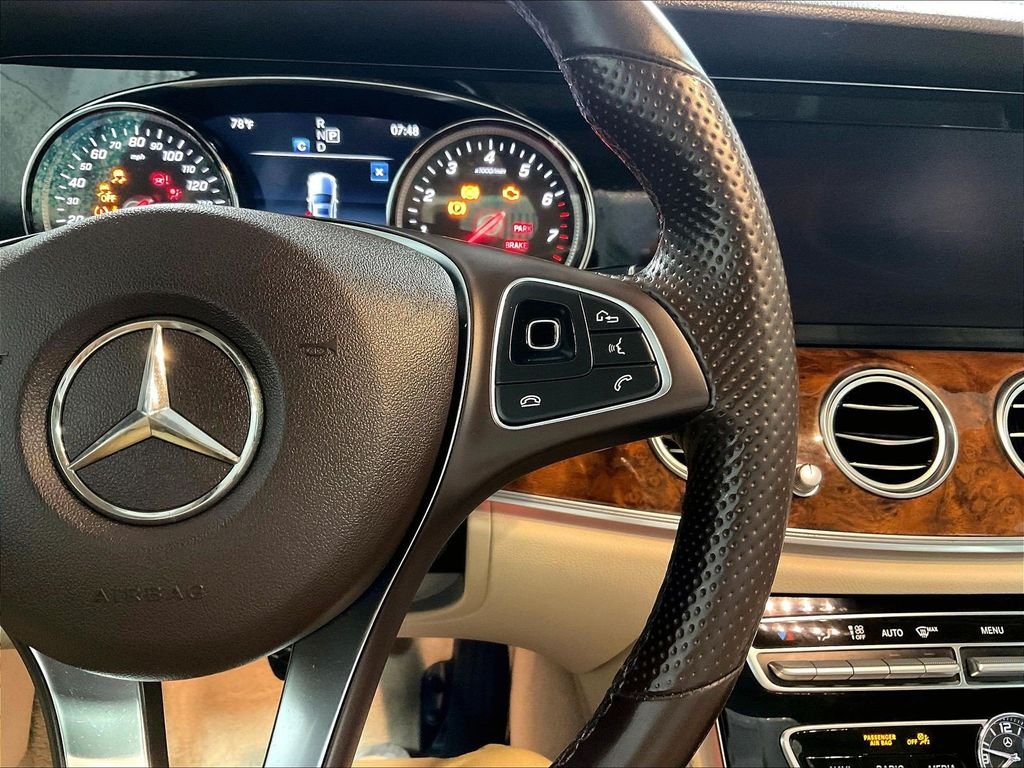 Used 2018 Black Mercedes-Benz E 400 image 24