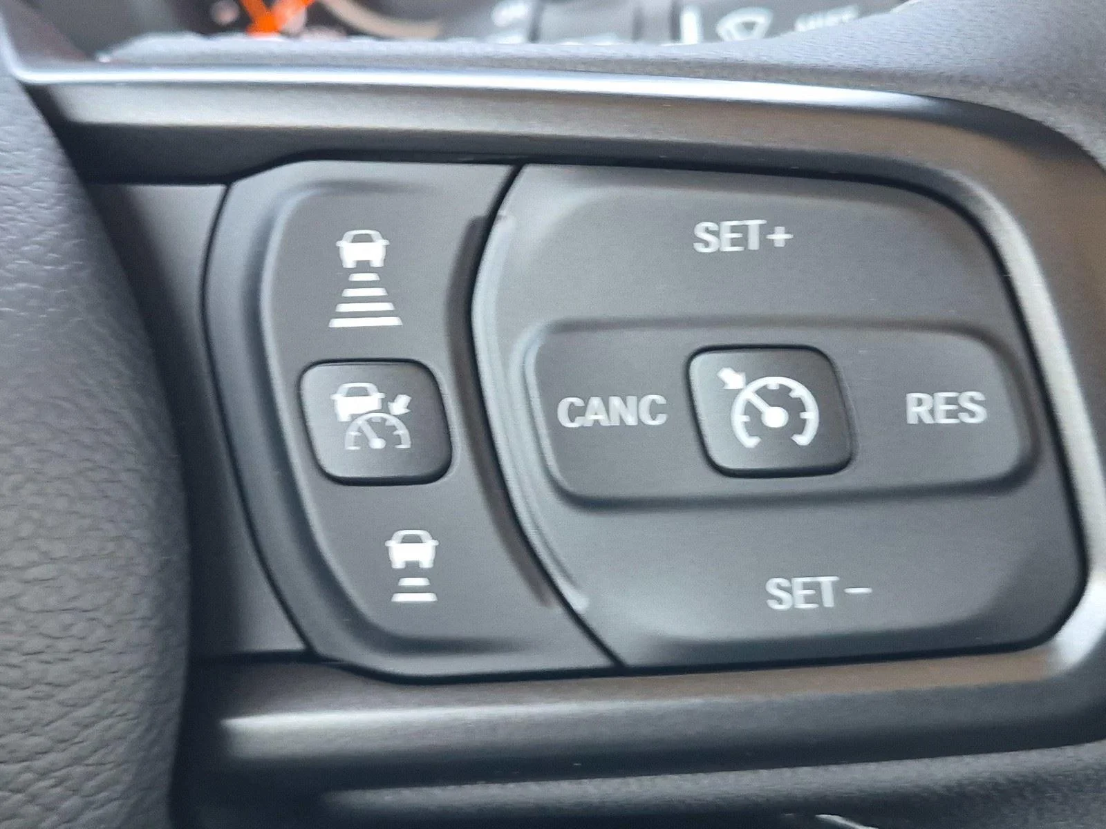 New 2026 Reign Jeep Sport S image 24