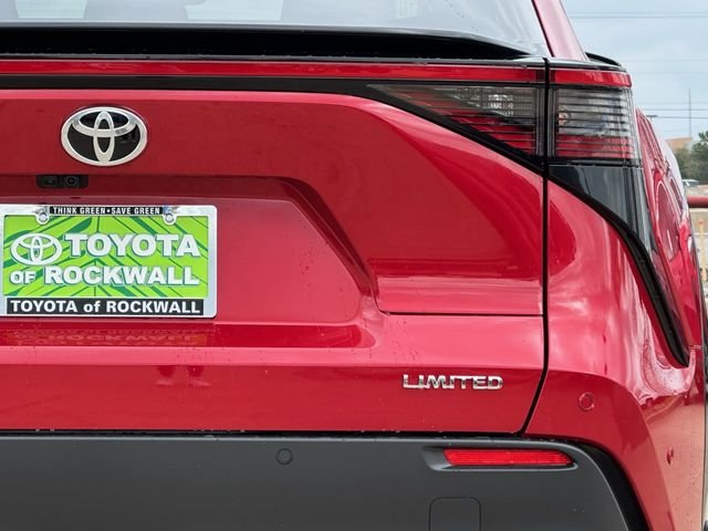 New 2026 Supersonic Red with Midnight Black Metallic roof <sup>1</sup> Toyota  Limited image 6