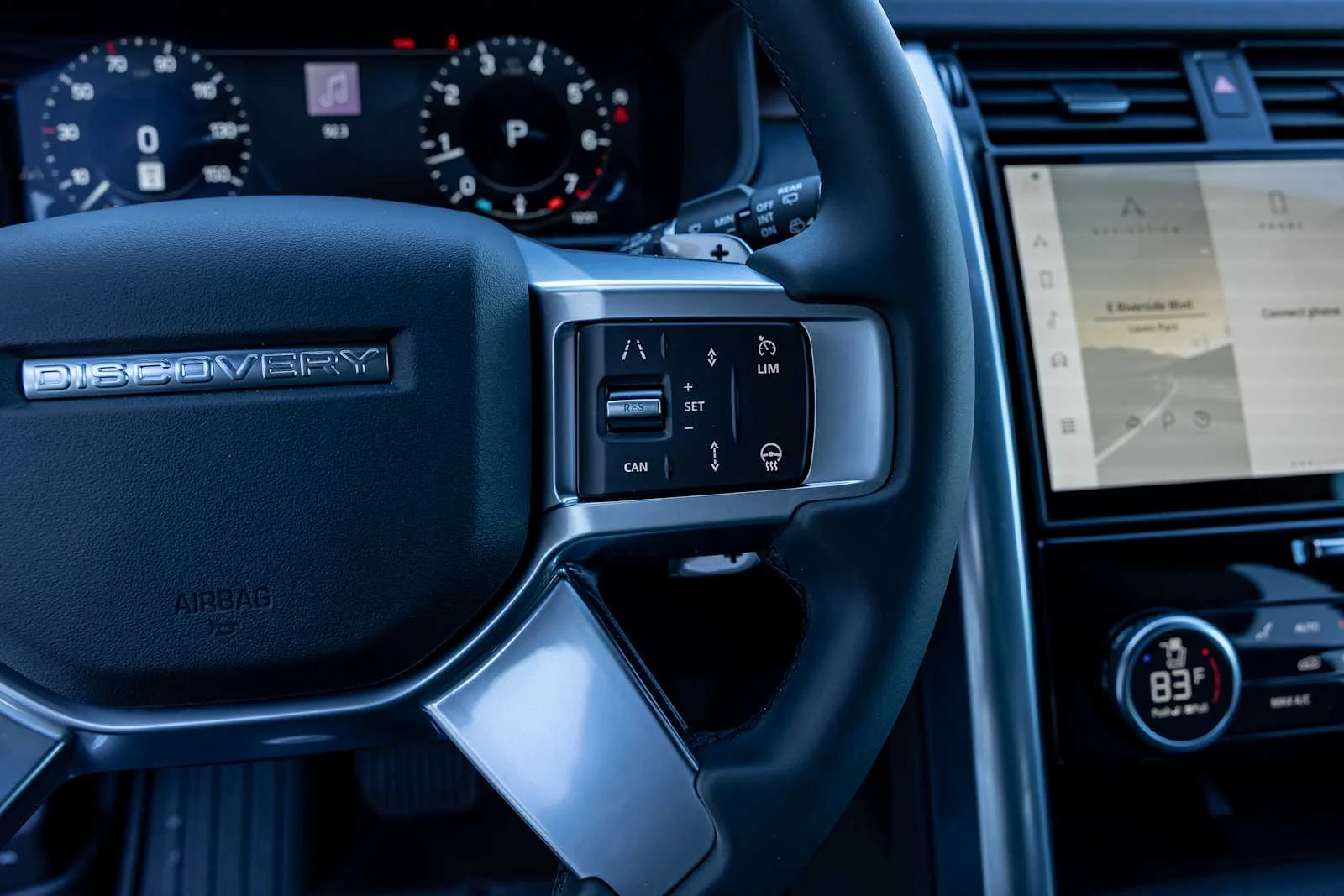 2026 Land Rover Discovery S - Photo 17