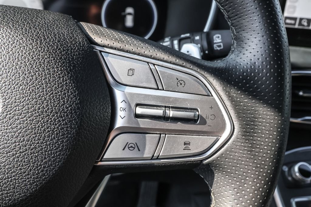 Used 2022 Silver Hyundai Calligraphy image 23