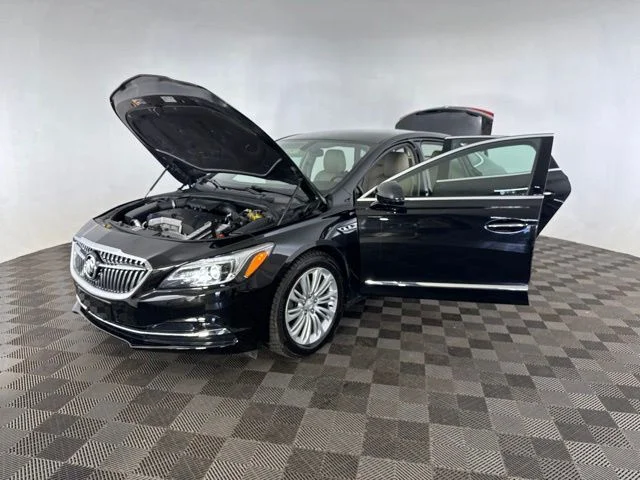 Used 2019 Black Buick Essence image 13