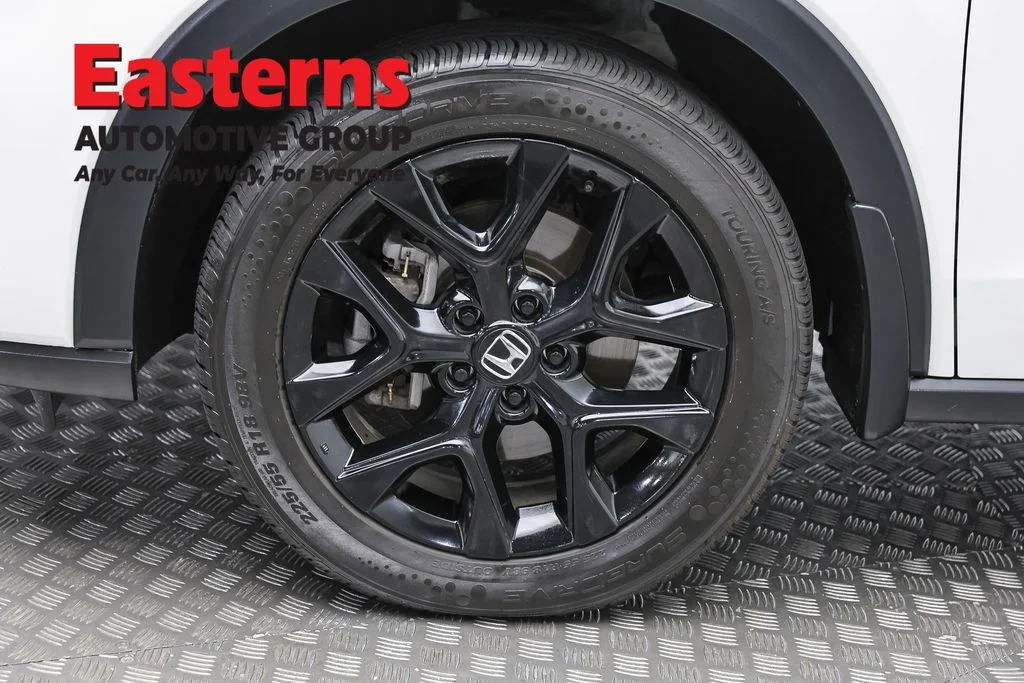Used 2023 White Honda Sport image 31