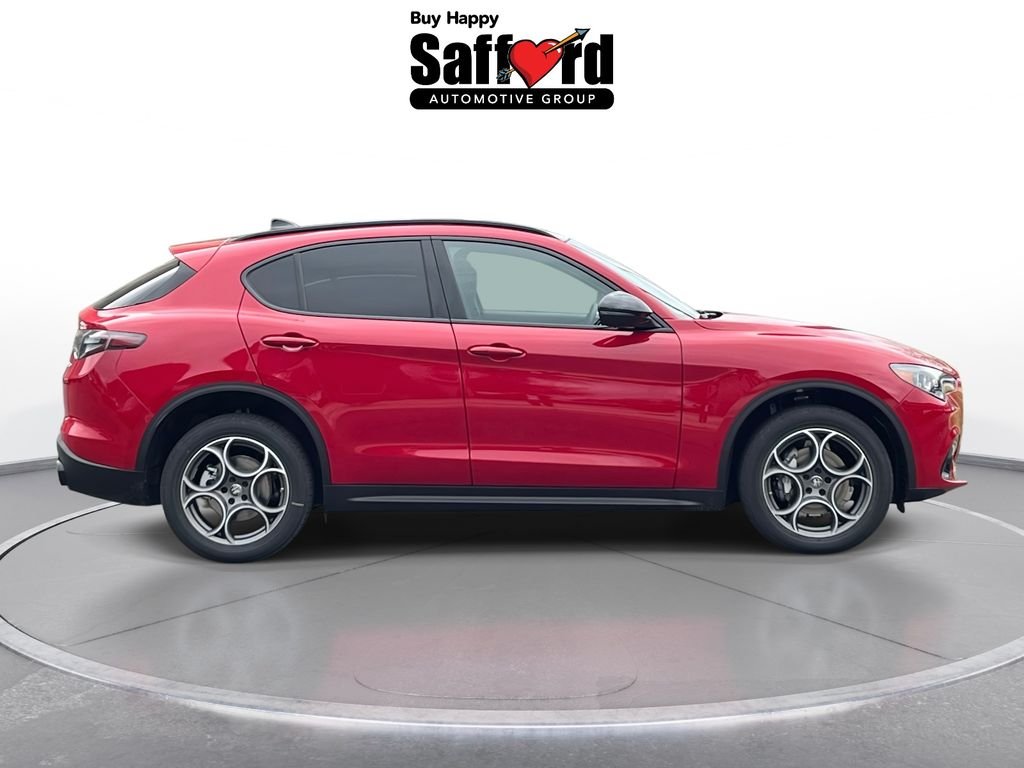 2025 Alfa Romeo Stelvio