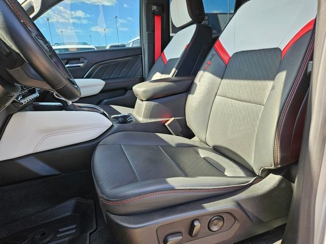 2024 GMC Canyon AT4X - Photo 15