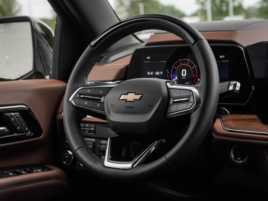 2026 Chevrolet Suburban High Country - Photo 16