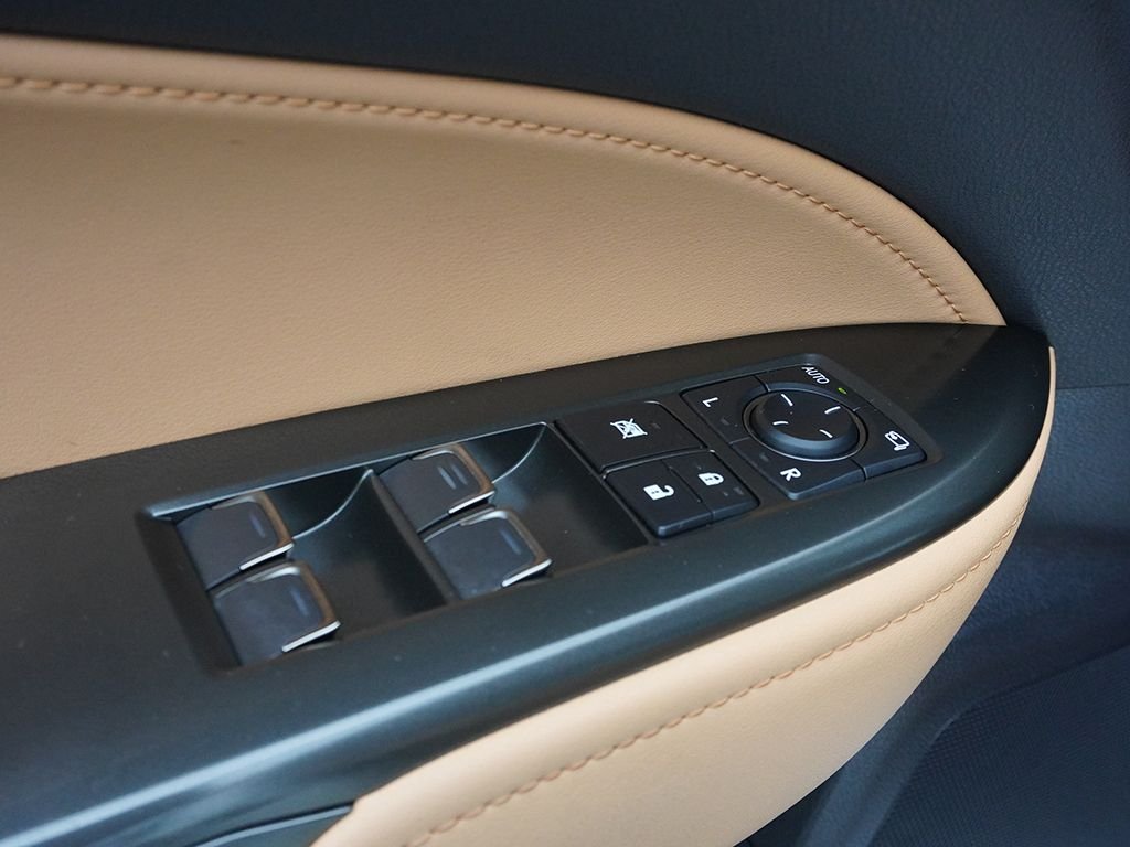 Used 2024 White Lexus 350 Base image 36
