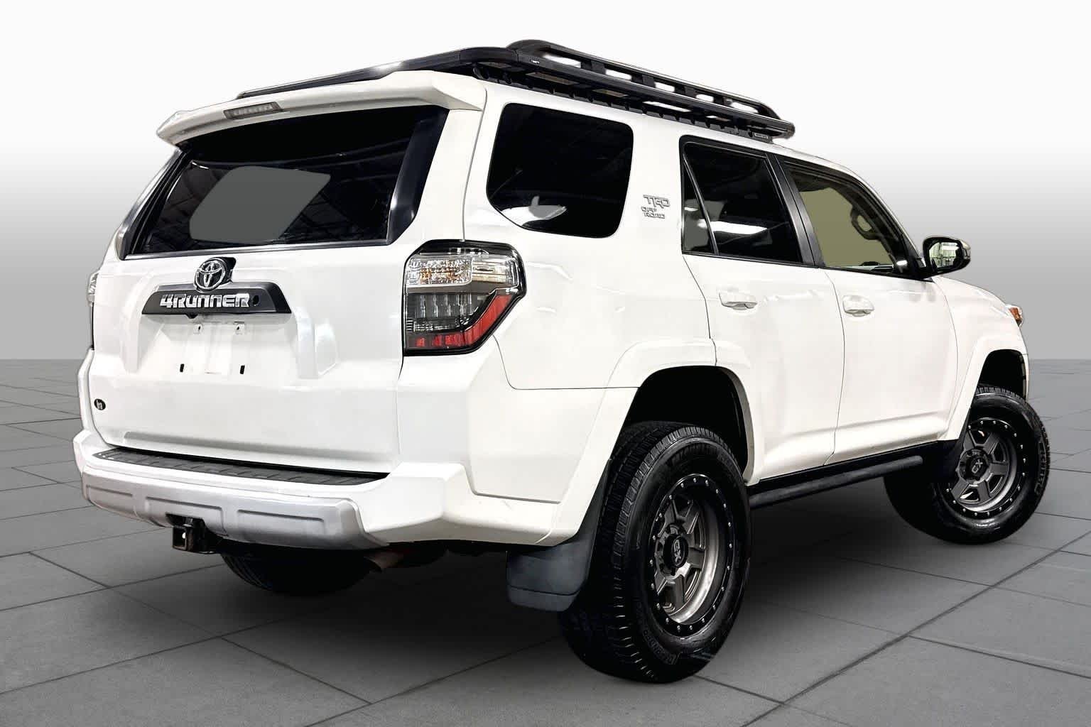 Used 2019 Super White Toyota TRD Off Road image 13