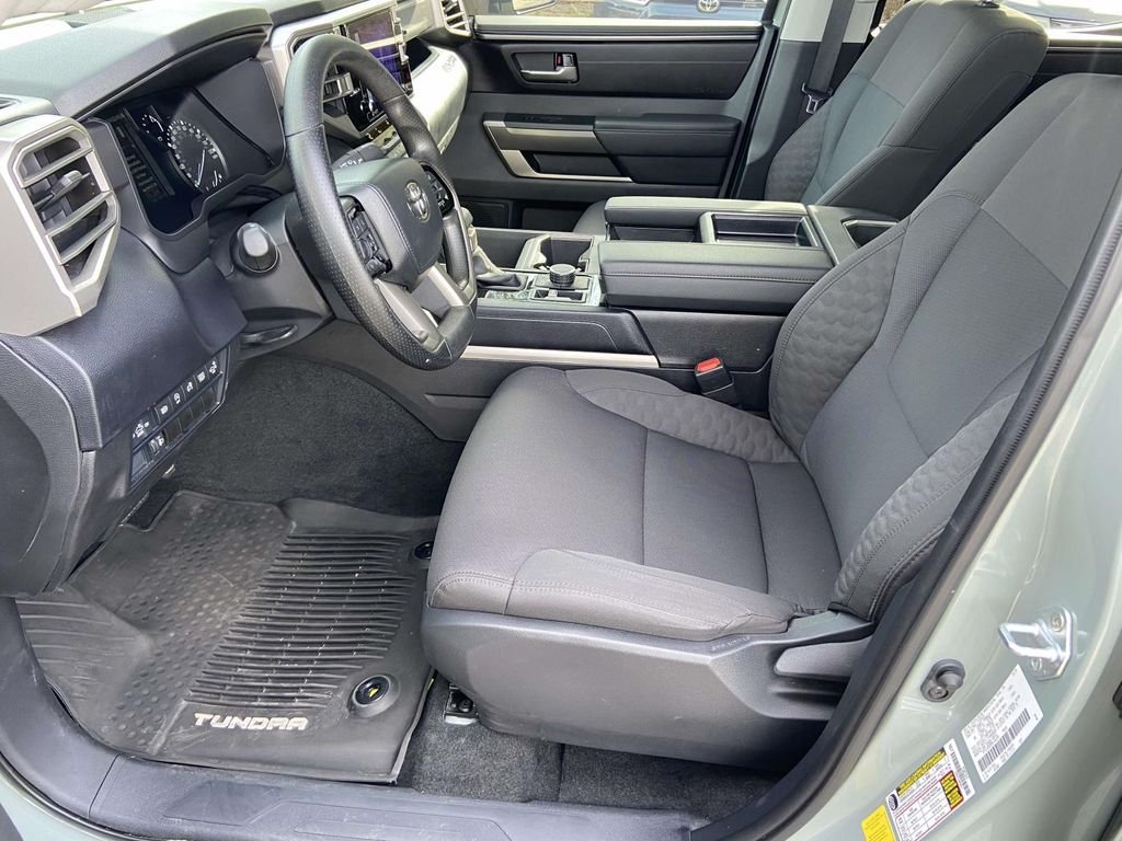 2024 Toyota Tundra SR5 - Photo 15