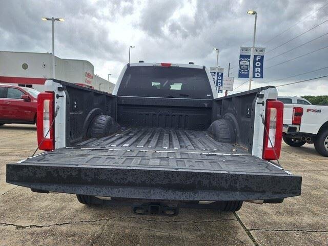 Used 2024 Oxford White Ford XLT image 29