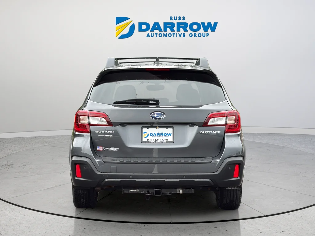 Used 2018 Gray Subaru 2.5i image 4