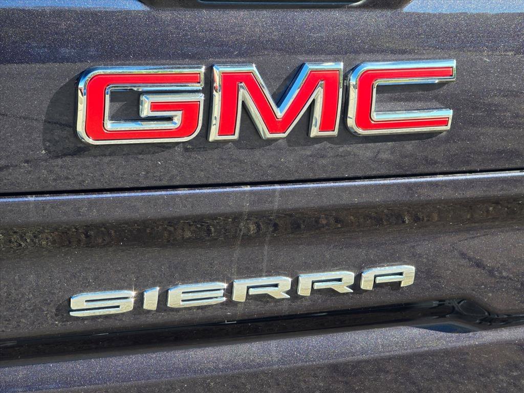 Used 2022 TITANIUM RUSH METALLIC GMC Elevation image 13