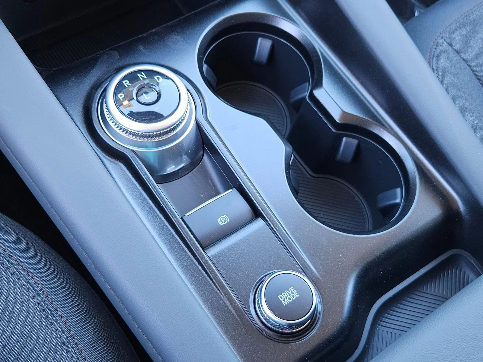 New 2026 Agate Black Metallic Ford Active image 17