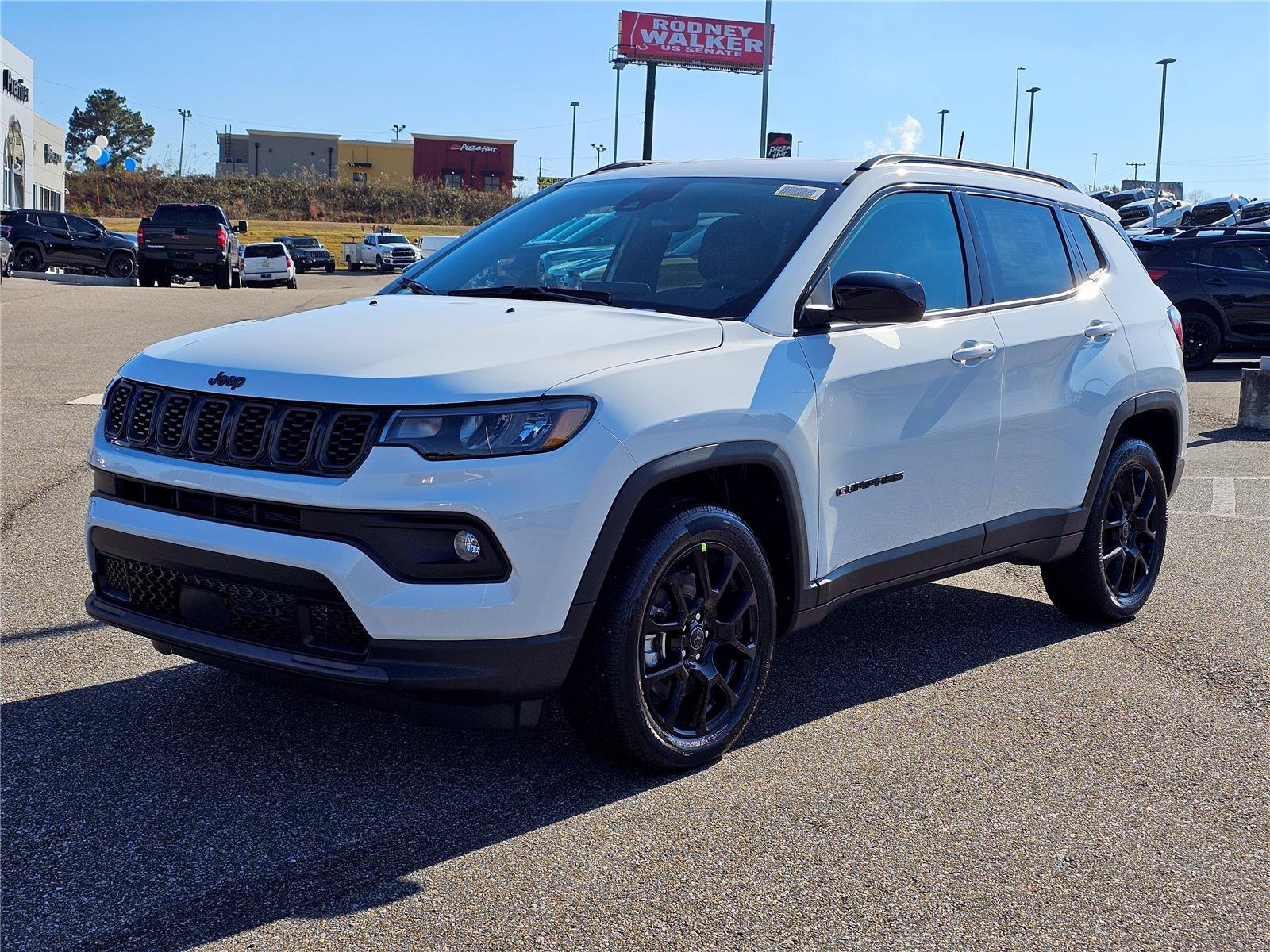New 2026 Bright White Clearcoat Jeep Latitude Altitude image 1