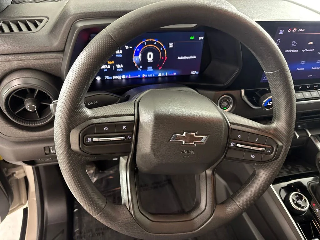 Used 2026 White Chevrolet Trail Boss image 28