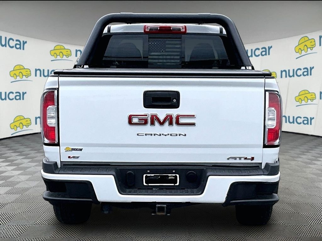 Used 2021 White GMC AT4 w/Cloth image 5