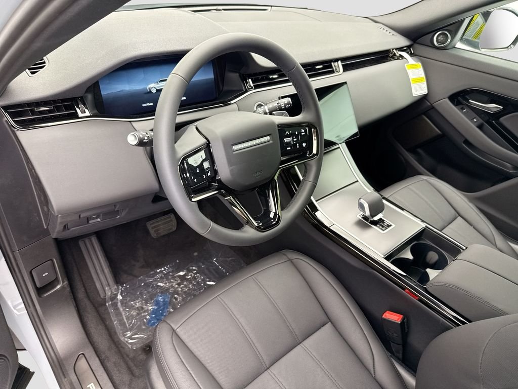 New 2026 Arroios Grey Metallic Land Rover S image 10