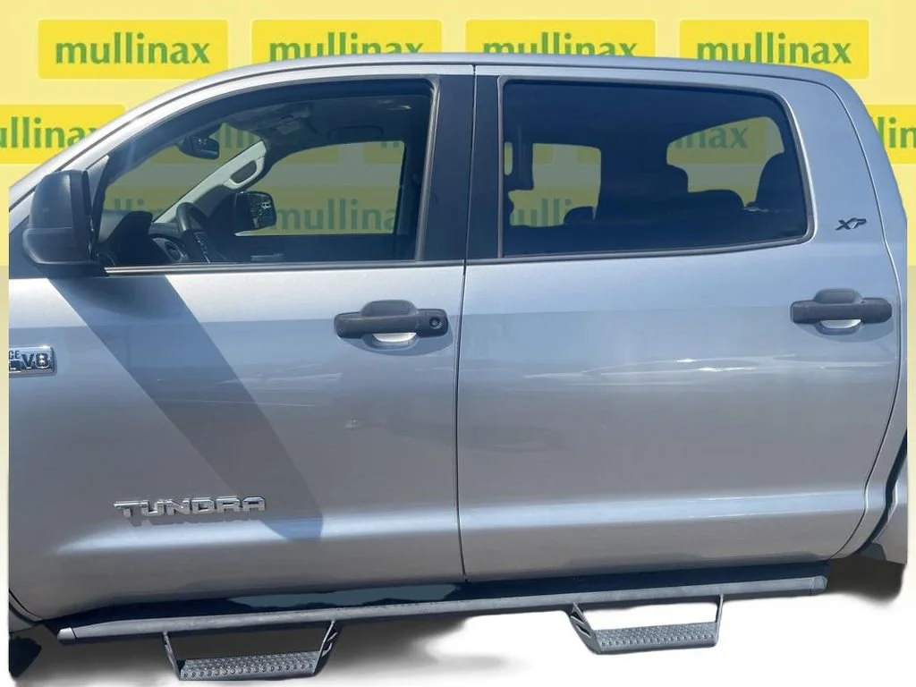 Used 2019 Silver Toyota SR5 5.7L V8 image 6