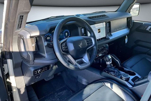 New 2025 Desert Sand Ford Badlands® image 7