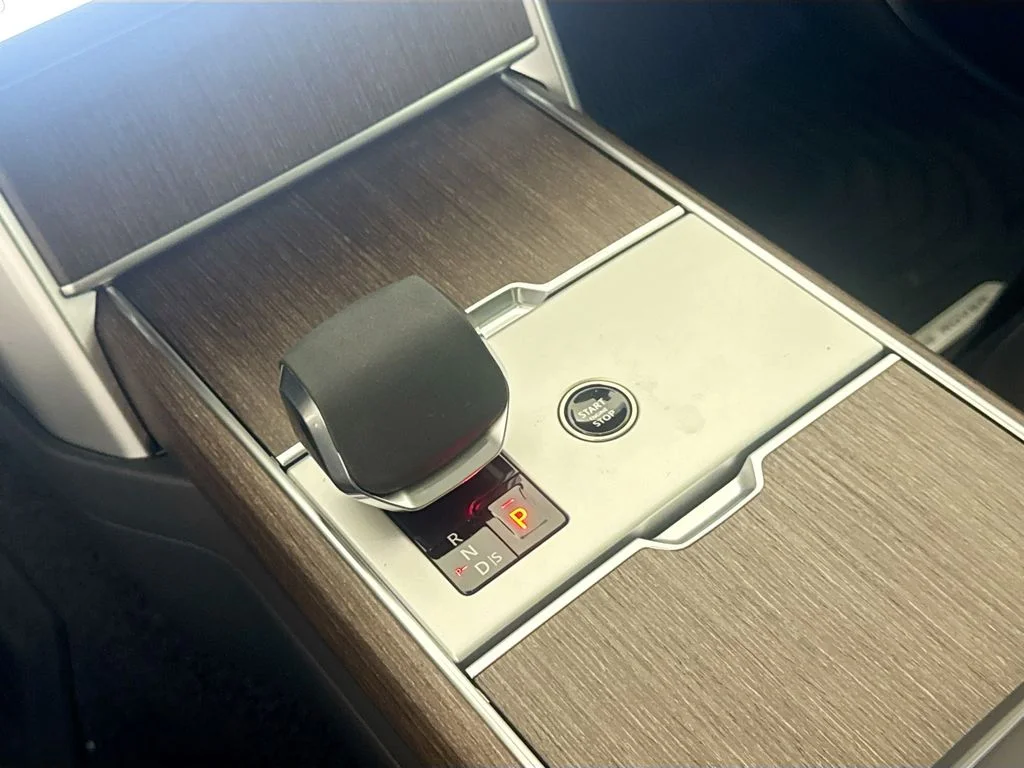 New 2026 Varesine Blue Land Rover SE image 16