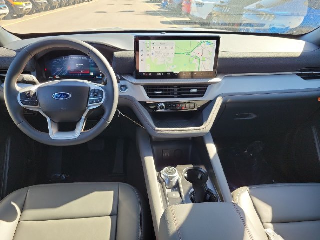 New 2027 Vapor Blue Metallic Ford Active image 63