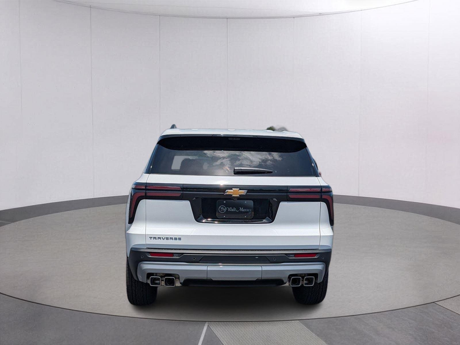 New 2026 Summit White Chevrolet LT image 4