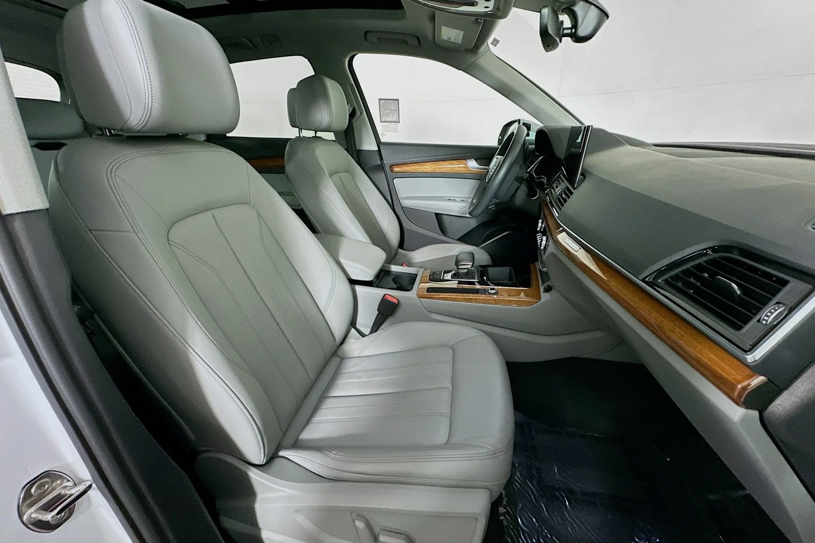 Used 2023 Glacier White Metallic Audi Premium image 8