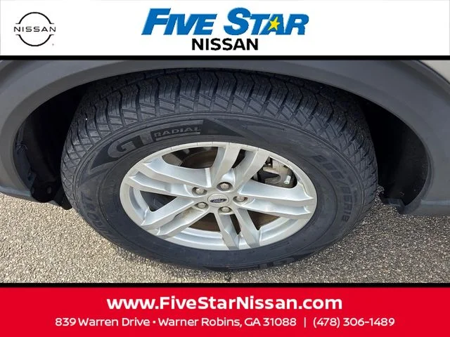 Used 2023 Silver Ford XLT image 18