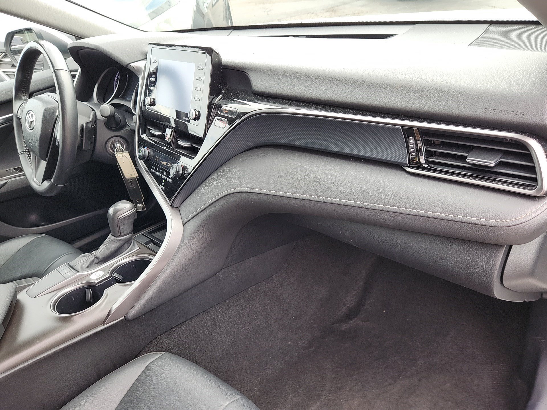 Certified Used 2024 Ice Cap Toyota SE image 26