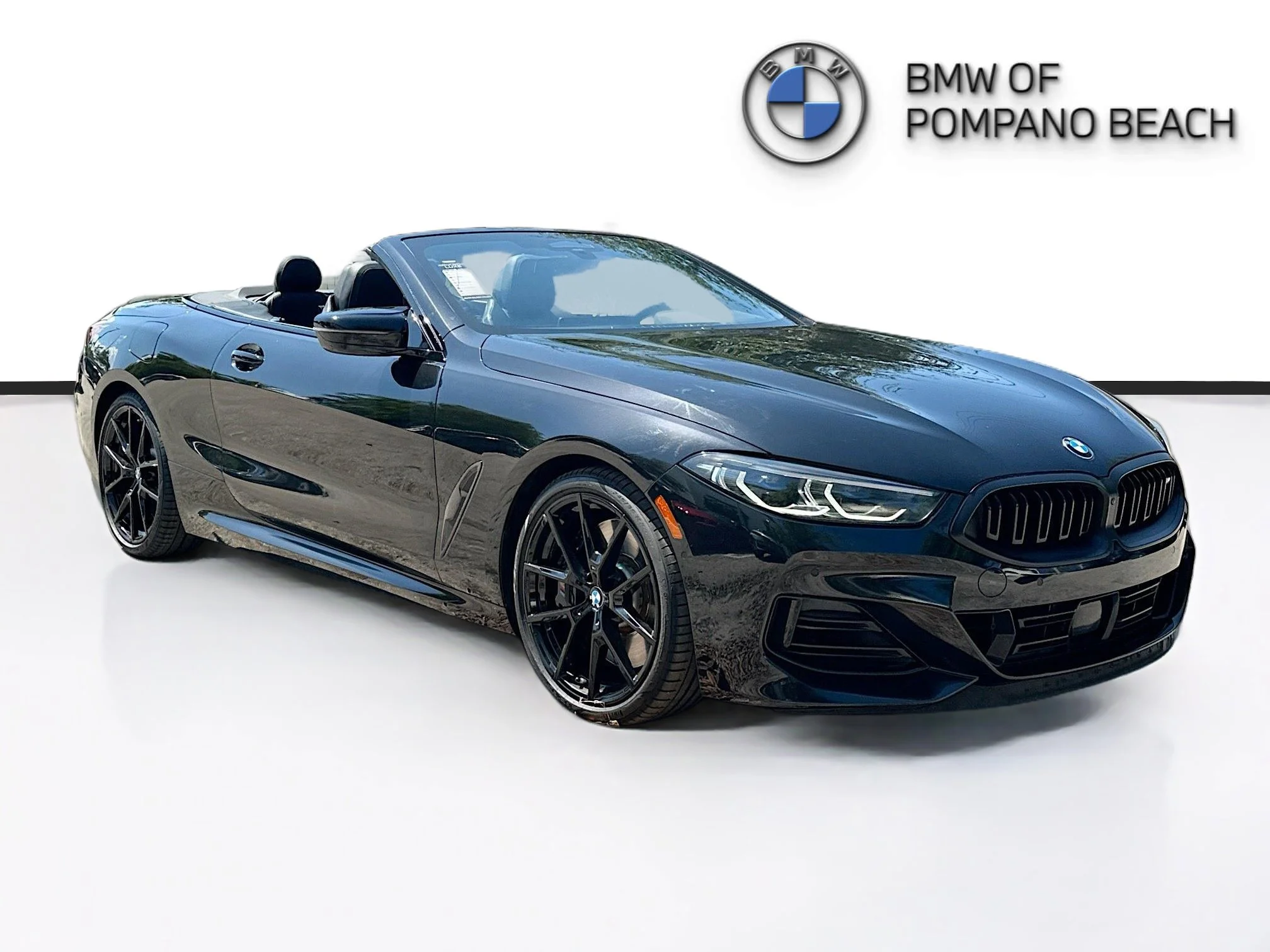2023 BMW 8 Series M850i xDrive Convertible's photo