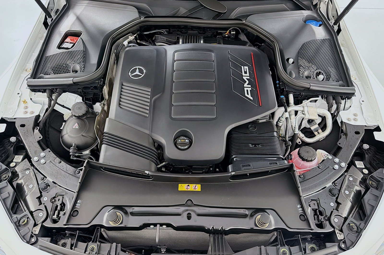 2026 Mercedes-Benz AMG GT 4-Door Coupe 43 - Photo 10