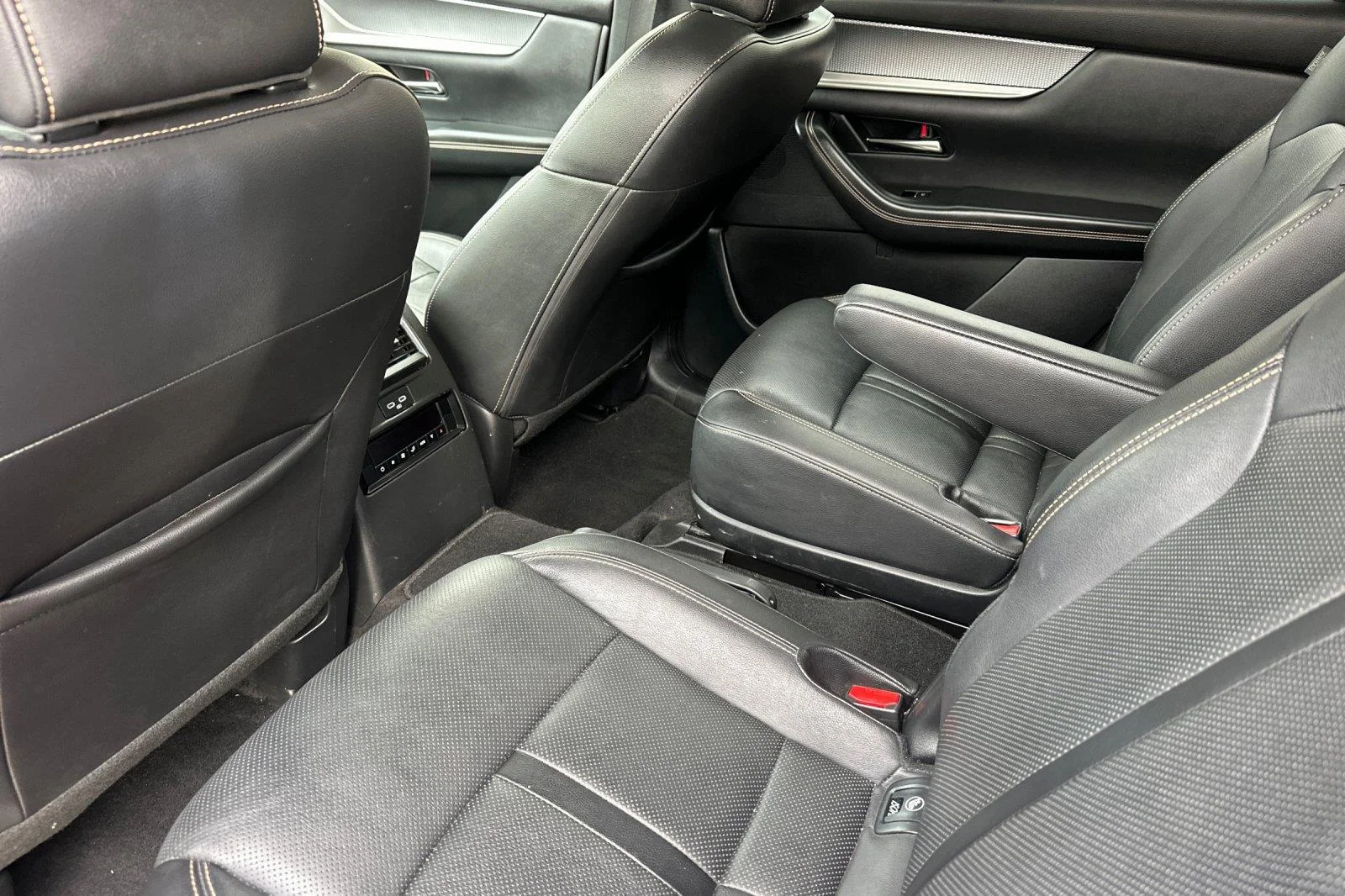 Used 2024 Jet Black Mica Mazda 3.3 Turbo Premium image 11