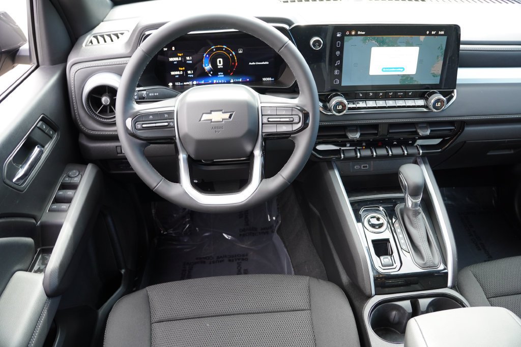 2024 Chevrolet Colorado LT - Photo 19