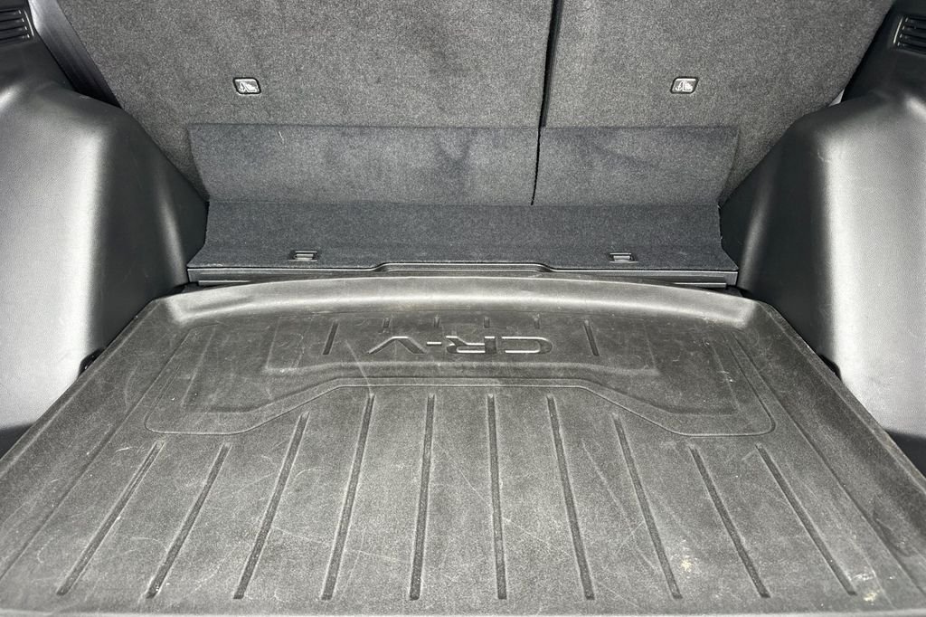 Used 2024 sparkle silver metallic Honda EX-L image 17