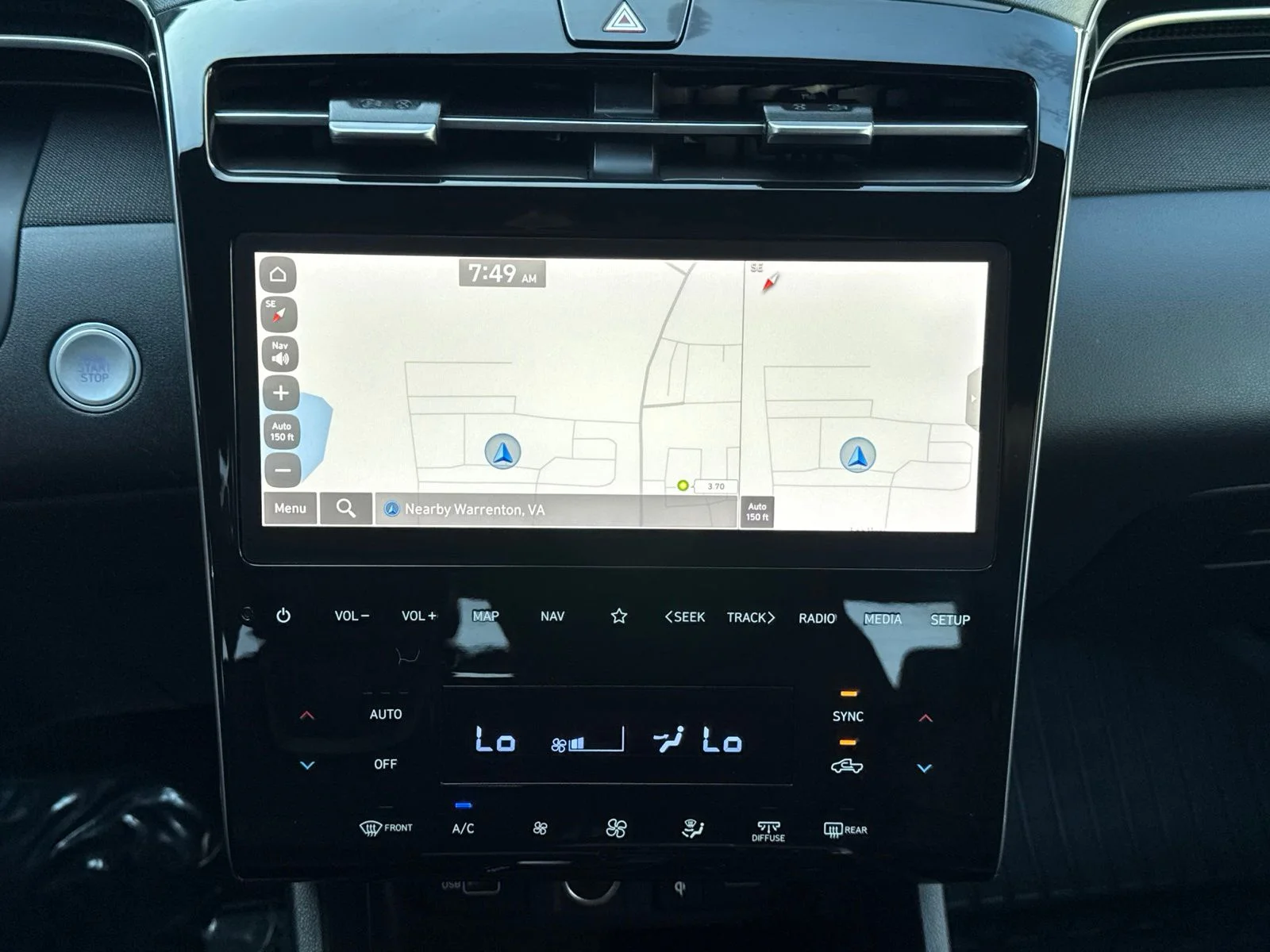 Used 2023 Green Hyundai Limited image 5