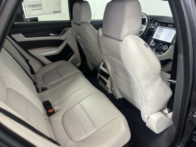 2026 Jaguar F-Pace R-Dynamic S - Photo 20