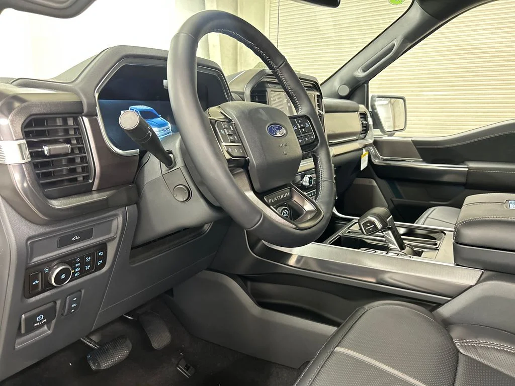 New 2026 White Ford Platinum image 6