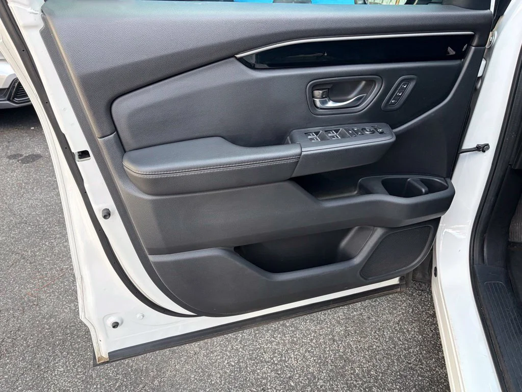 2023 Honda Pilot Touring - Photo 20