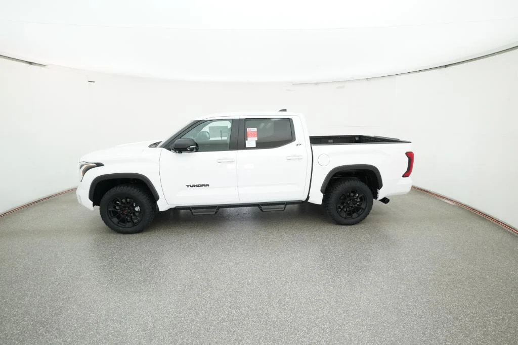 New 2026 Ice Cap Toyota SR5 image 18